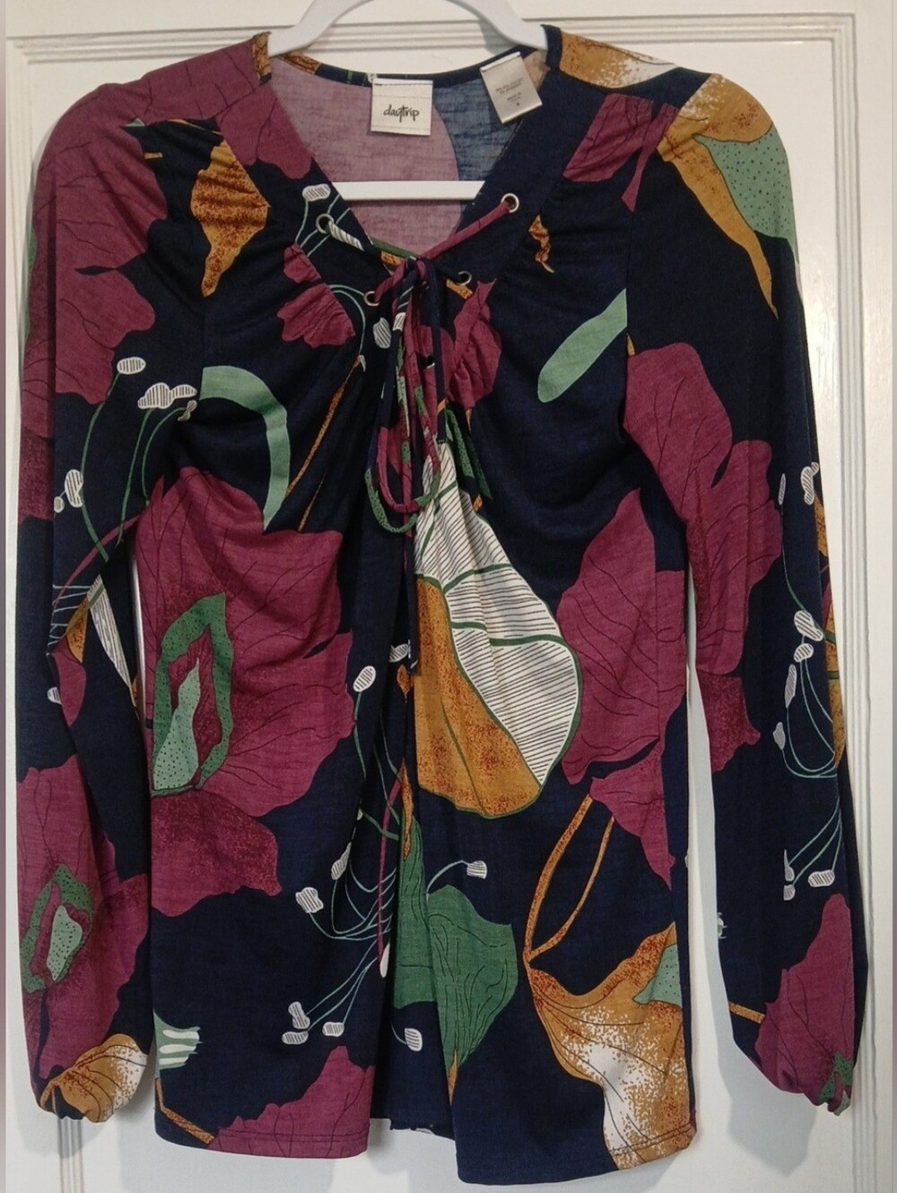 Daytrip Floral Lace-Up Blouse - Picture 6 of 9